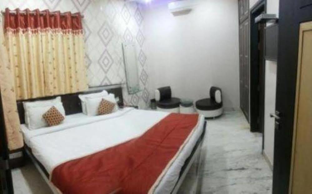 Star Hotel อัครา ภายนอก รูปภาพ