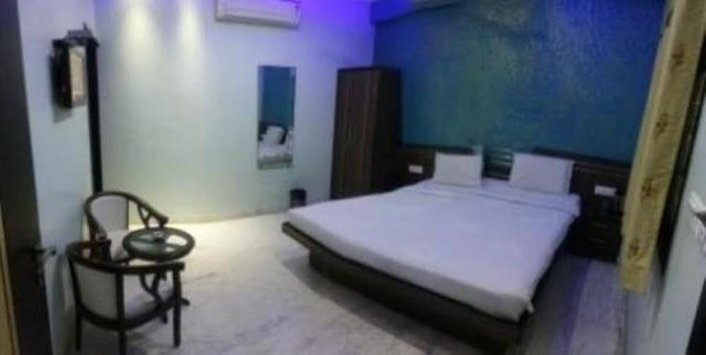 Star Hotel อัครา ภายนอก รูปภาพ