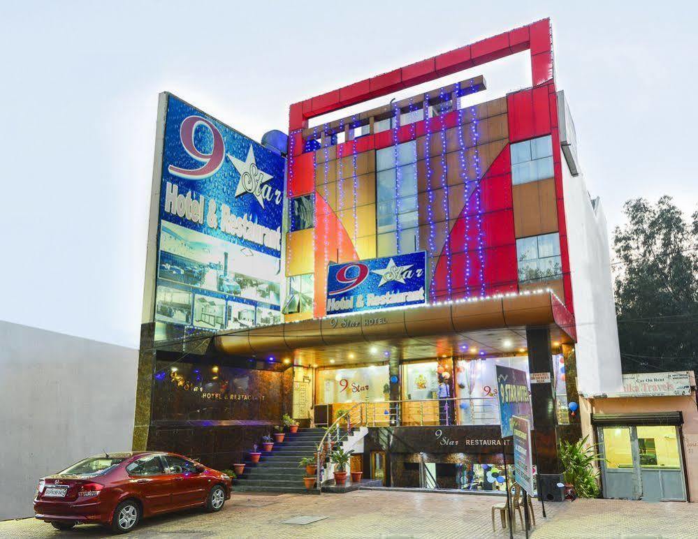 Star Hotel อัครา ภายนอก รูปภาพ
