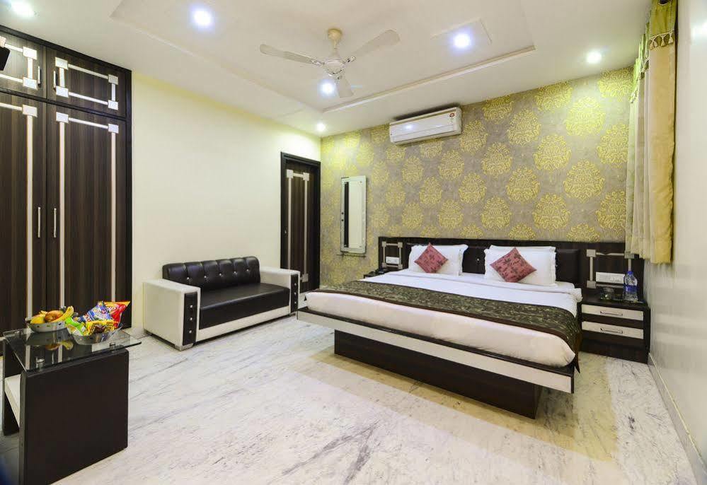 Star Hotel อัครา ภายนอก รูปภาพ