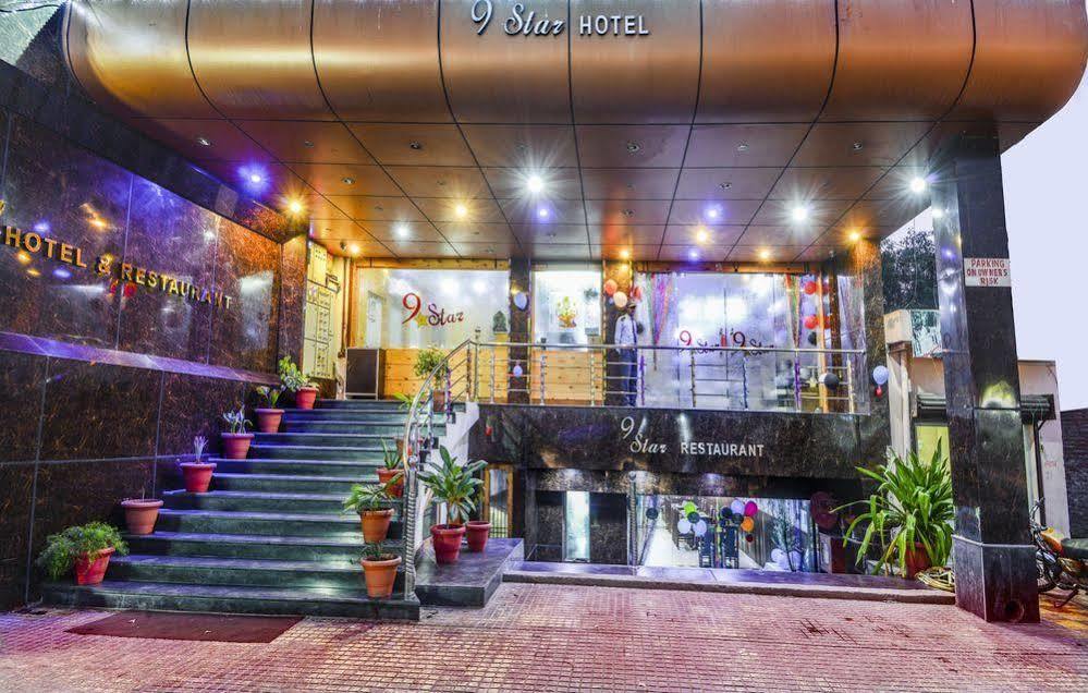 Star Hotel อัครา ภายนอก รูปภาพ